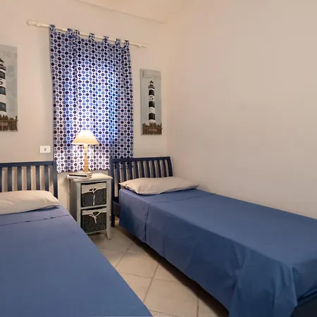 Cala Liberotto-Casa Relax Con Veranda Апартаменты *