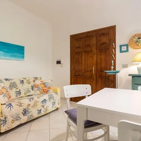 Cala Liberotto-Casa Relax Con Veranda * Кала-Либеротто